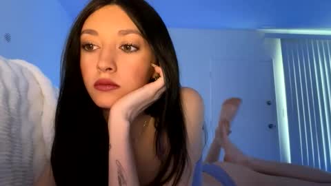 xenadreamx online show from 30, 5, 2026