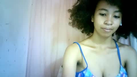 xenna610827 online show from 7, 2, 2025