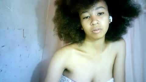 xenna610827 online show from 18, 2, 2025