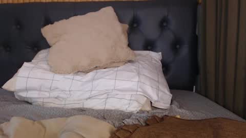 preciousxoxo  online show from 19, 12, 2024