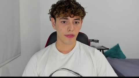 Snapshot of xhans17 chatting on 4, 12, 2024 xhan online show from 4, 12, 2024