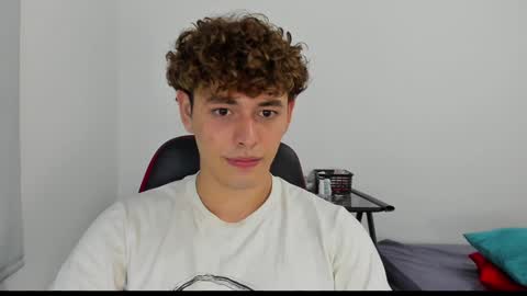 Snapshot of xhans17 chatting on 4, 12, 2024 xhan online show from 4, 12, 2024