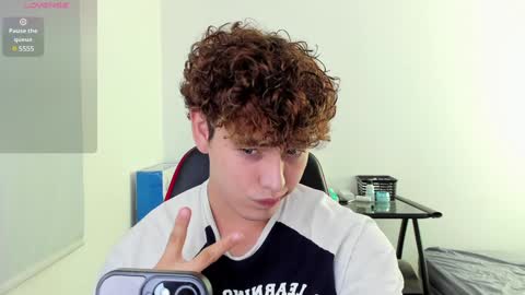 Snapshot of xhans17 chatting on 14, 12, 2024 xhan online show from 14, 12, 2024