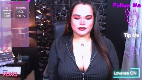 Snapshot of xhugeharleyselfsuckerx chatting on 22, 9, 2025 xHUGECOCKTILLCUMX online show from 22, 9, 2025