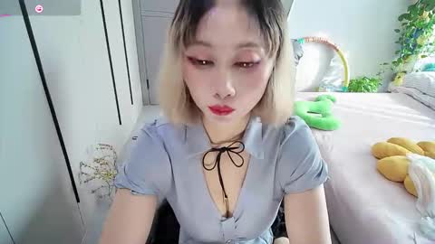 Snapshot of xiaoyu_cn chatting on 9, 9, 2025 xiaoyu online show from 9, 9, 2025