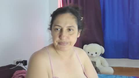 Ximena online show from 6, 1, 2025