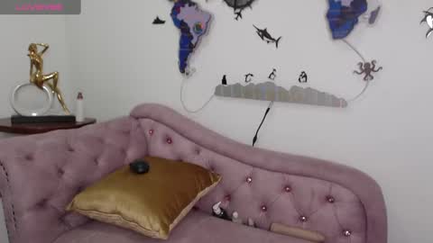 ximena suarez online show from 24, 12, 2024