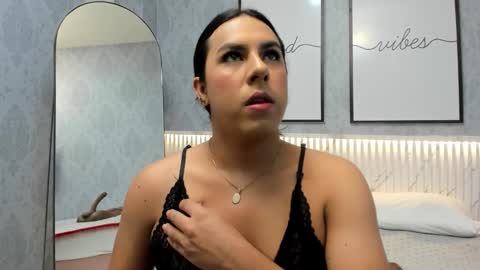 Yoy  online show from 15, 9, 2025