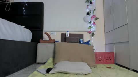 ximtia online show from 9, 1, 2025