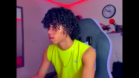 Snapshot of xion_ez chatting on 28, 9, 2025 xion_ez online show from 28, 9, 2025