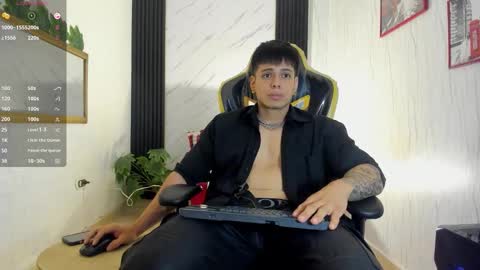      online show from 25, 10, 2025