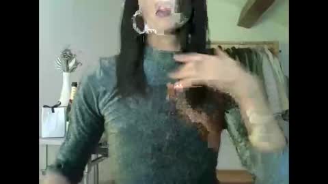 Snapshot of xlecram chatting on 9, 11, 2025 Wendy online show from 9, 11, 2025