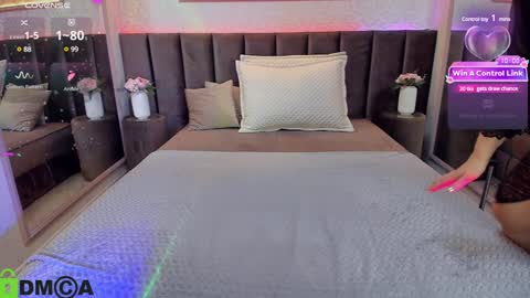 Snapshot of xlindamilfx chatting on 11, 1, 2025 Linda online show from 11, 1, 2025