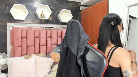 Ximena online show from 8, 1, 2025