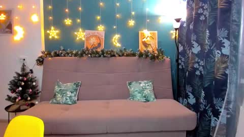 Snapshot of xloe_queen chatting on 26, 12, 2024 Chloe online show from 26, 12, 2024