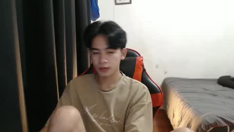 Snapshot of xluminous chatting on 13, 9, 2025 MIKAEL online show from 13, 9, 2025