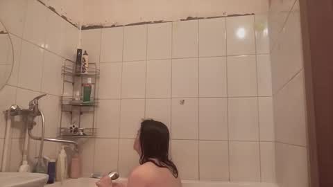 Snapshot of xlunasexyx chatting on 21, 12, 2025 Luna online show from 21, 12, 2025