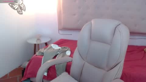 lunna online show from 10, 1, 2025