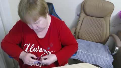 XMollyJaneX online show from 5, 2, 2026