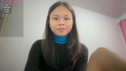 Snapshot of xo_worth_it chatting on 15, 7, 2026 nathalie online show from 15, 7, 2026