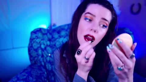 Bella Bondai online show from 12, 10, 2025