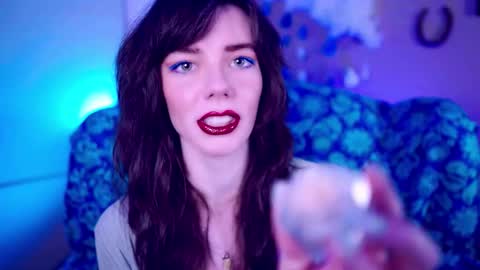 Bella Bondai online show from 25, 10, 2025