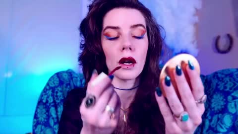 Bella Bondai online show from 31, 3, 2026