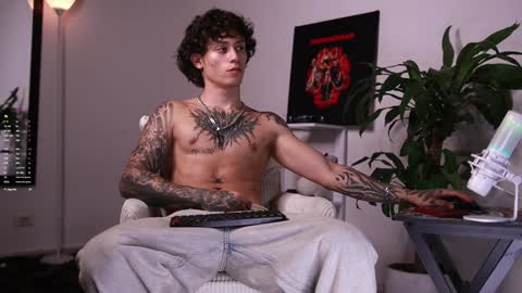 Snapshot of xomega_02 chatting on 1, 2, 2025 online show from 1, 2, 2025