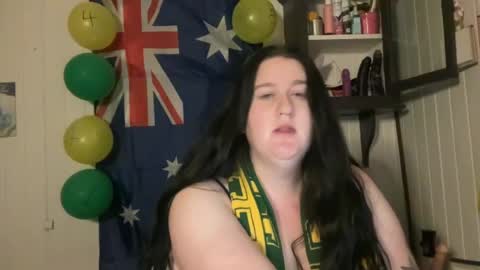 Snapshot of xopeachybaby chatting on 5, 7, 2026 xopeachybaby online show from 5, 7, 2026