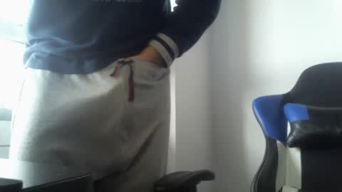 xoxopum online show from 6, 1, 2025