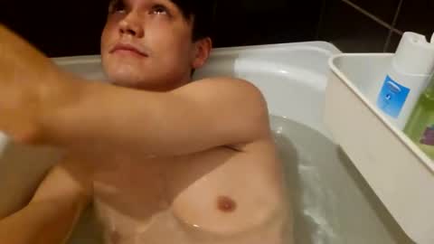 Snapshot of xoxoxoxox12 chatting on 8, 12, 2024 Mark online show from 8, 12, 2024