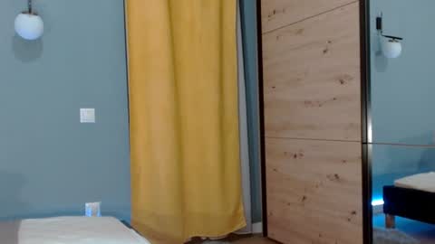 AnnaMaee online show from 12, 1, 2025