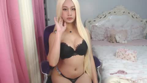 Snapshot of xsexyninedollx chatting on 13, 6, 2026 Cleo de nile online show from 13, 6, 2026