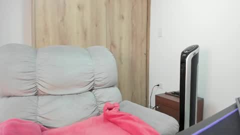 Snapshot of xspecialroomx chatting on 24, 4, 2026 Hellen Sofia instagram hellen5546 online show from 24, 4, 2026