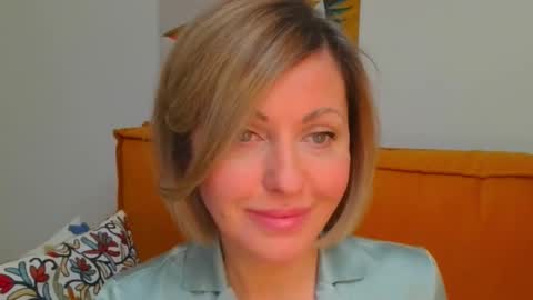 xvaleriax0 online show from 1, 2, 2026