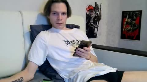 Snapshot of xwannalove chatting on 28, 11, 2025 xWannalove online show from 28, 11, 2025