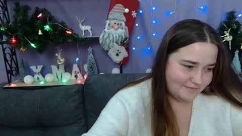 Snapshot of xx_daniella_xx chatting on 8, 12, 2024 xx daniella xx online show from 8, 12, 2024