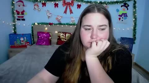 Snapshot of xx_daniella_xx chatting on 16, 12, 2024 xx daniella xx online show from 16, 12, 2024