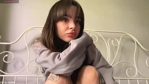 Snapshot of xx_lily chatting on 18, 5, 2026 Lily online show from 18, 5, 2026