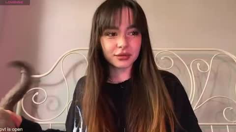 Snapshot of xx_lily chatting on 9, 7, 2026 Lily online show from 9, 7, 2026