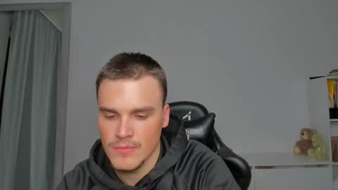 raul online show from 3, 12, 2025