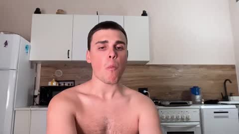 Snapshot of xx_raul_xx_ chatting on 25, 7, 2026 raul online show from 25, 7, 2026