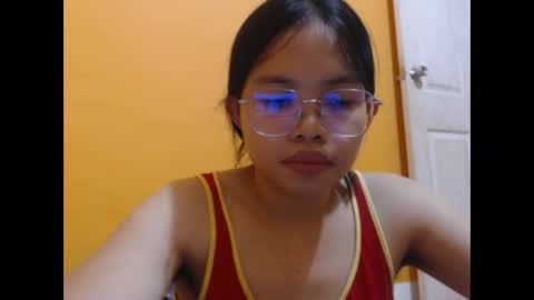 xxana_pinay_26xx online show from 11, 3, 2025