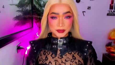 xxasian_goddessxx online show from 22, 3, 2026
