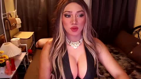 Snapshot of xxcinddyxx chatting on 1, 5, 2026 cinddy online show from 1, 5, 2026
