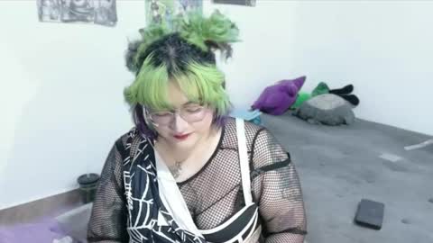 Snapshot of xxgreengoodxx chatting on 19, 4, 2026 xxgreengoodxx online show from 19, 4, 2026