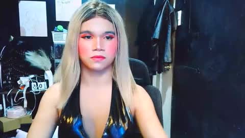 Snapshot of xxirene chatting on 6, 3, 2026 xxirene online show from 6, 3, 2026