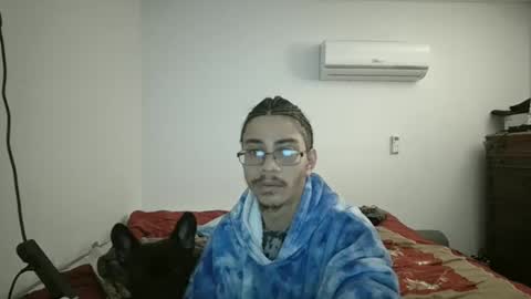 XxJasoneecxX online show from 13, 1, 2025