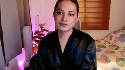 July online show from 17, 12, 2025