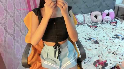 Snapshot of xxkayjeanxx chatting on 8, 6, 2026 Aya online show from 8, 6, 2026